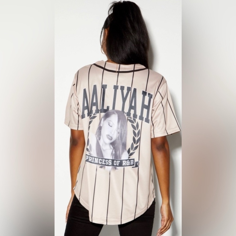 Aaliyah Pinstripe Baseball Jersey- Size M - Picture 2 of 9